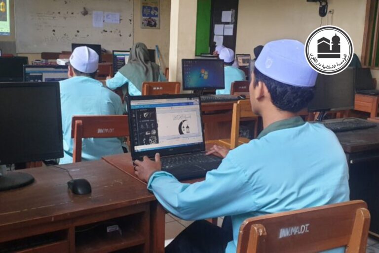 MA Darut Taqwa Semarang Laksanakan Asesmen Akhir Semester Genap Berbasis CBT di Laboratorium Komputer